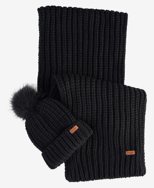 Barbour Saltburn Beanie & Scarf Gift Set Sort | BABO90103