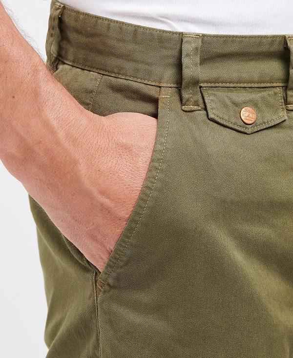 Barbour Neuston Twill Short Mørkegrøn | BABO88740