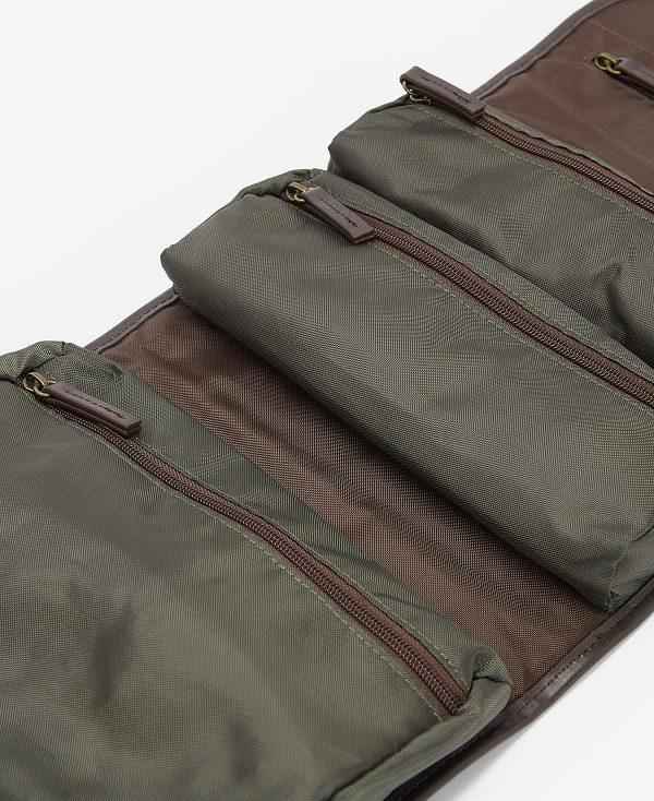 Barbour Wax Hanging Washbag Olivengrøn | BABO88934